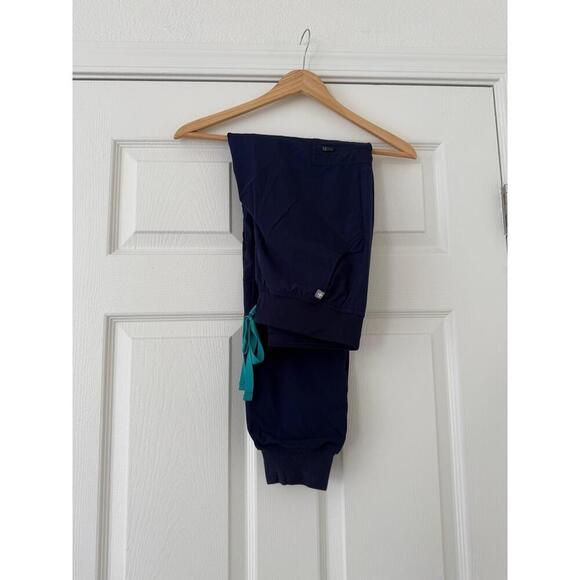 Figs Pants - FIGS Swishy Zamora Scrub Pants XS